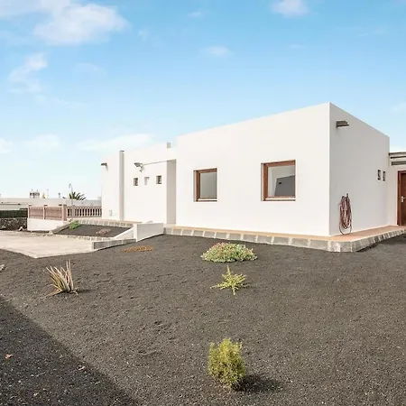 1b Vila Playa Blanca (Lanzarote)